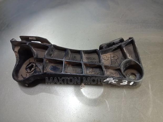 Toyota Rav 4 Aca 31 Front Bumper Slide