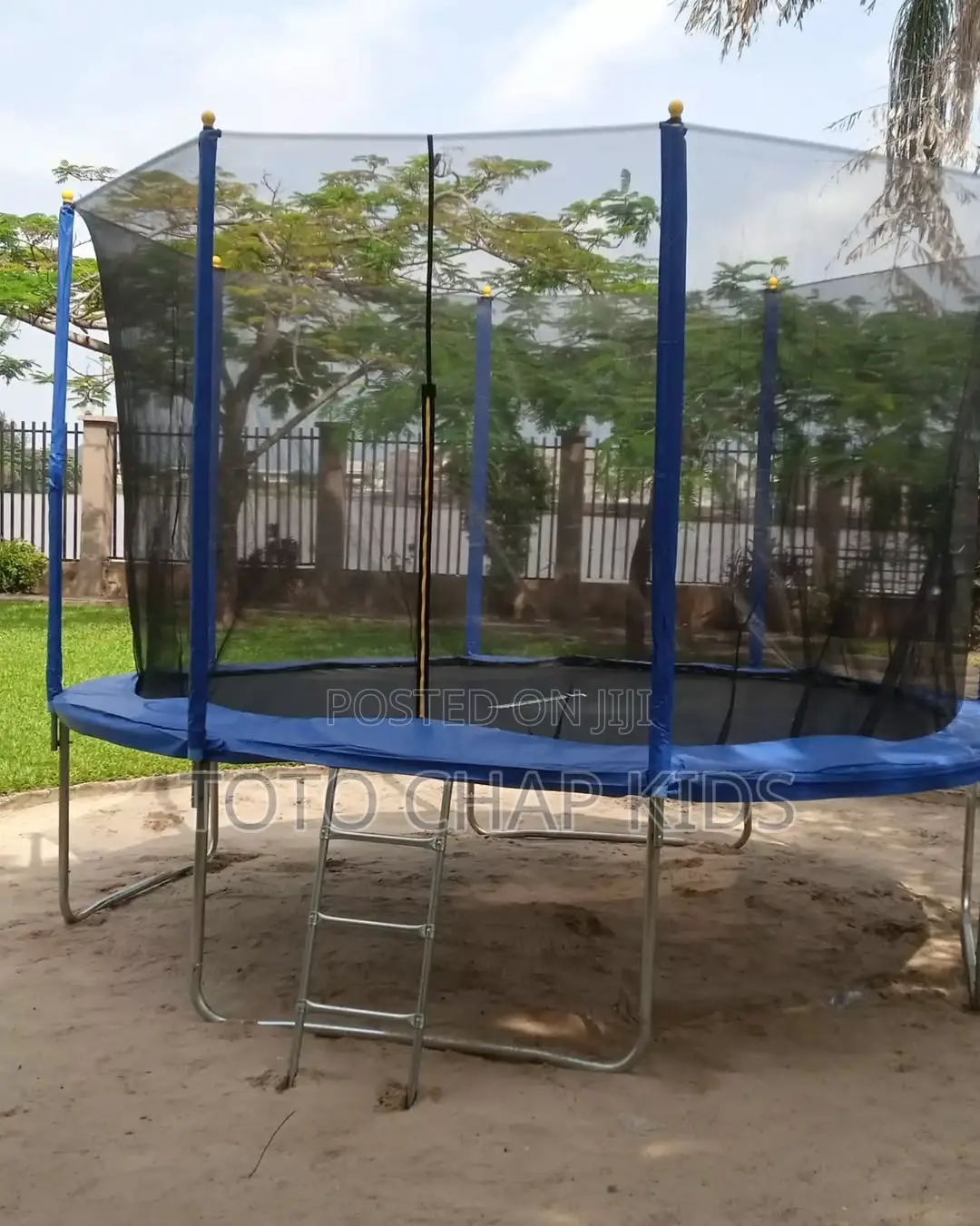 12 Ft Trampoline With Safety Net