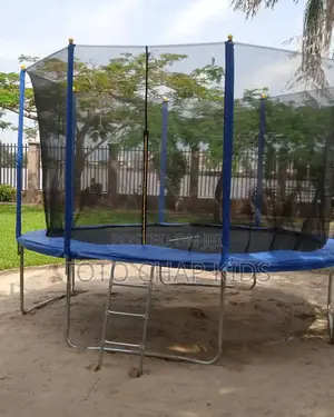 12 Ft Trampoline With Safety Net