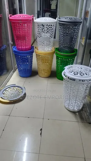 Laundry Basket-Round With Lid