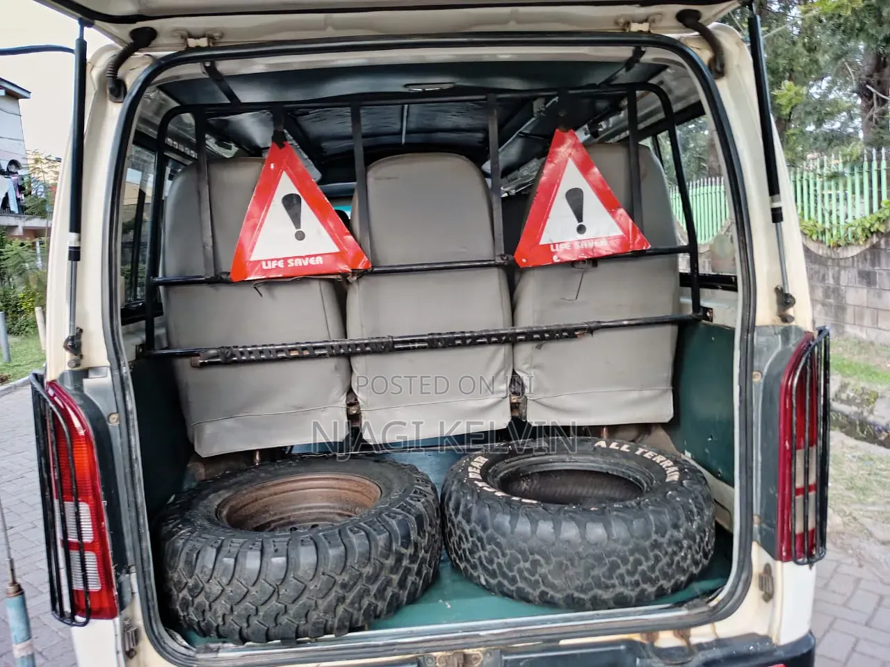Toyota HiAce 2008 White