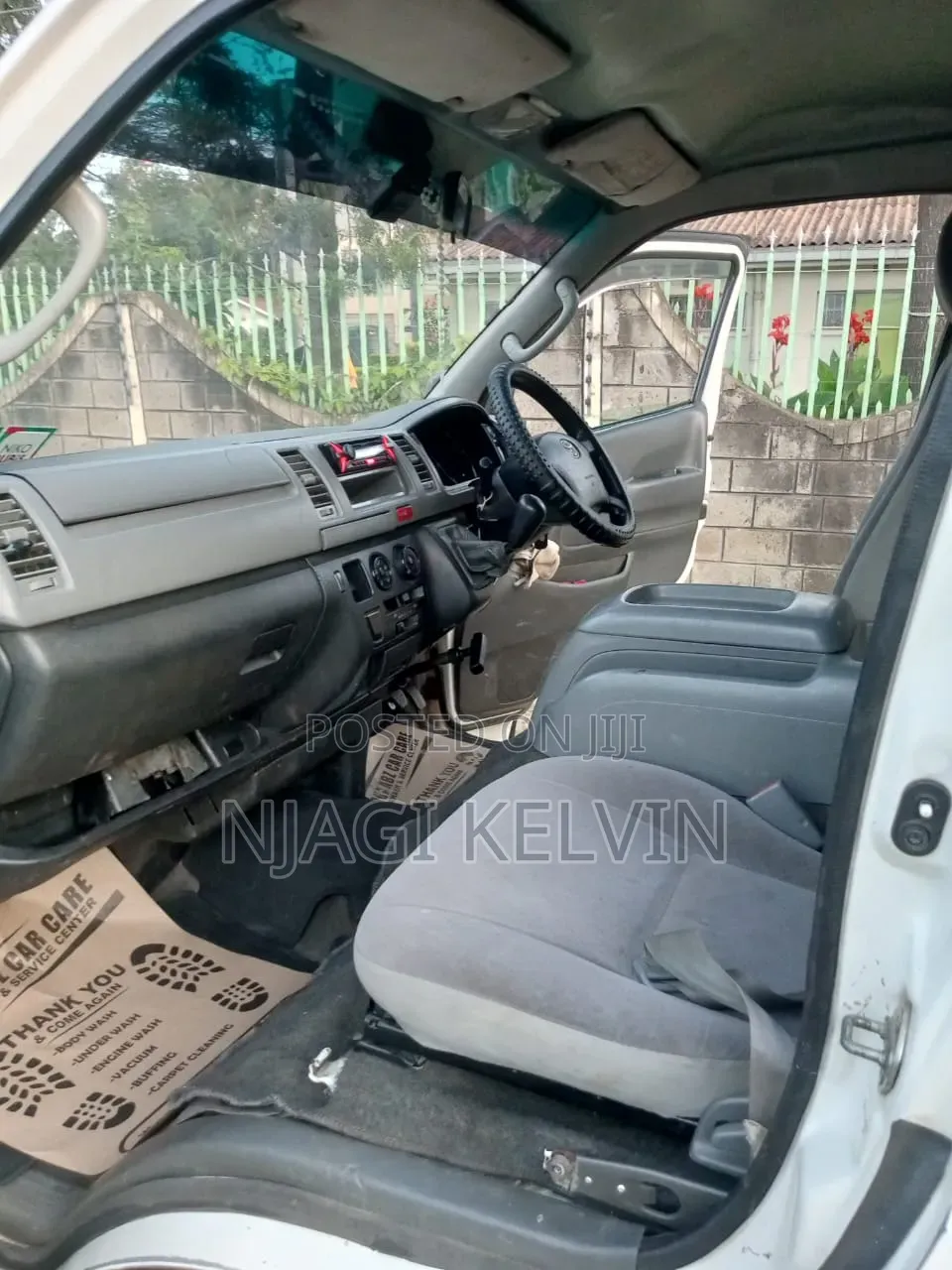 Toyota HiAce 2008 White