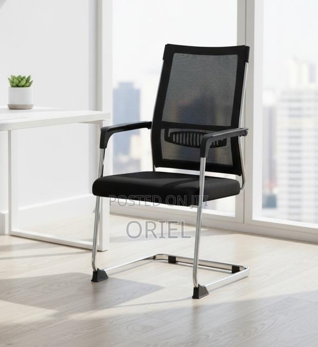 Office Chair : Black Mesh Boardroom Meeting Office Chair - thumbnail 16