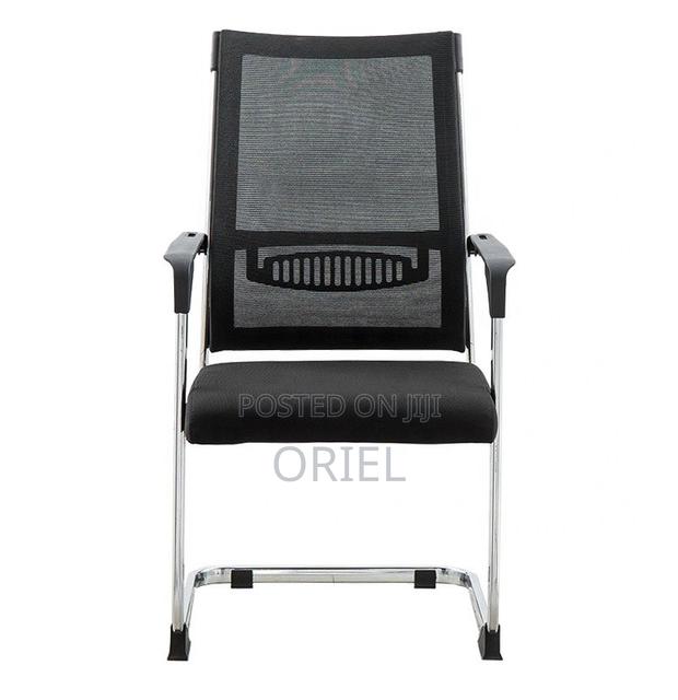 Office Chair : Black Mesh Boardroom Meeting Office Chair - thumbnail 20