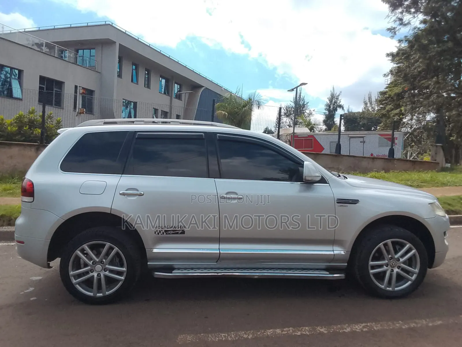 Volkswagen Touareg TDI Lux 2011 Silver