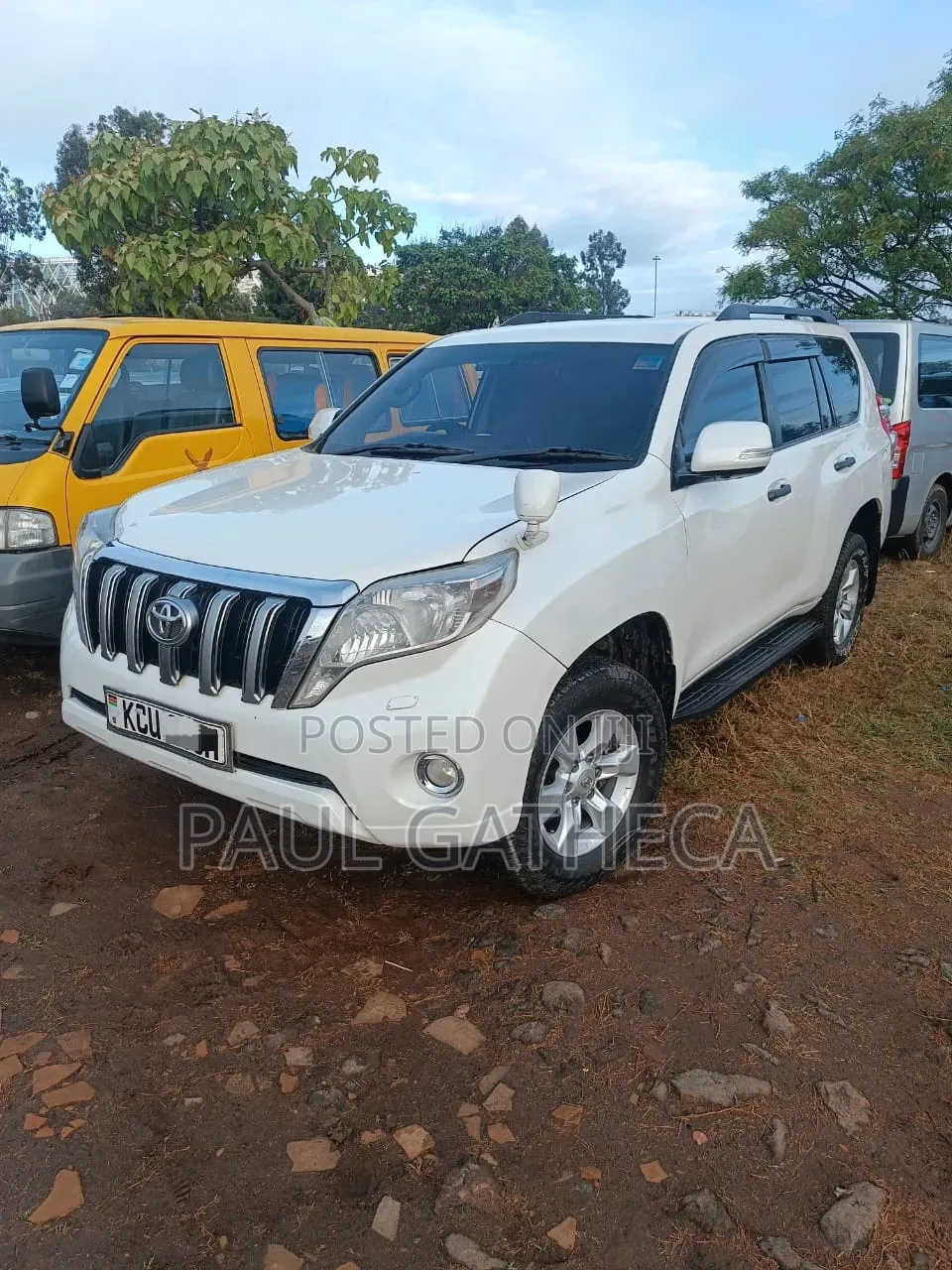 Toyota Land Cruiser Prado 2012 White