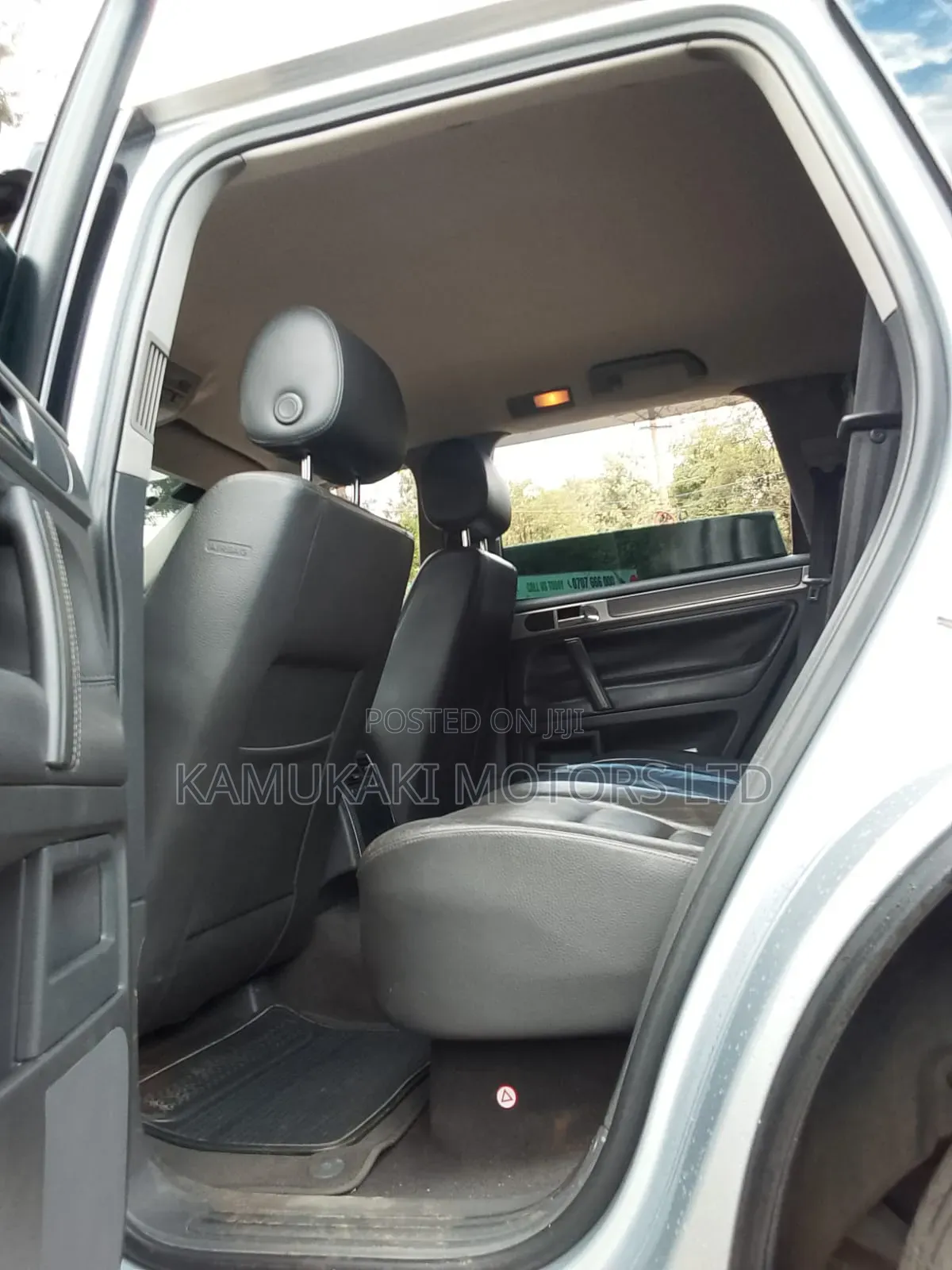 Volkswagen Touareg TDI Lux 2011 Silver