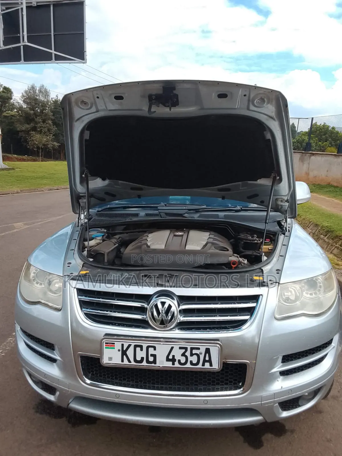 Volkswagen Touareg TDI Lux 2011 Silver