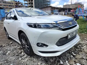 Toyota Harrier 2017 White