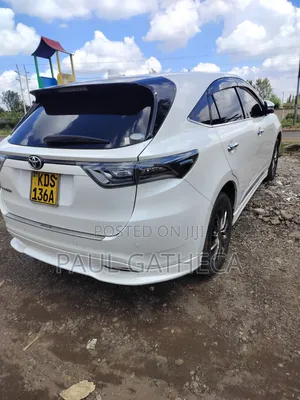 Toyota Harrier 2017 White