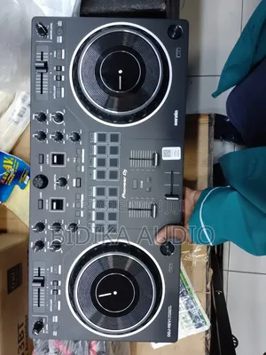Pioneer Dj DDJ-Rev1 2-Channel Serato Dj Controller