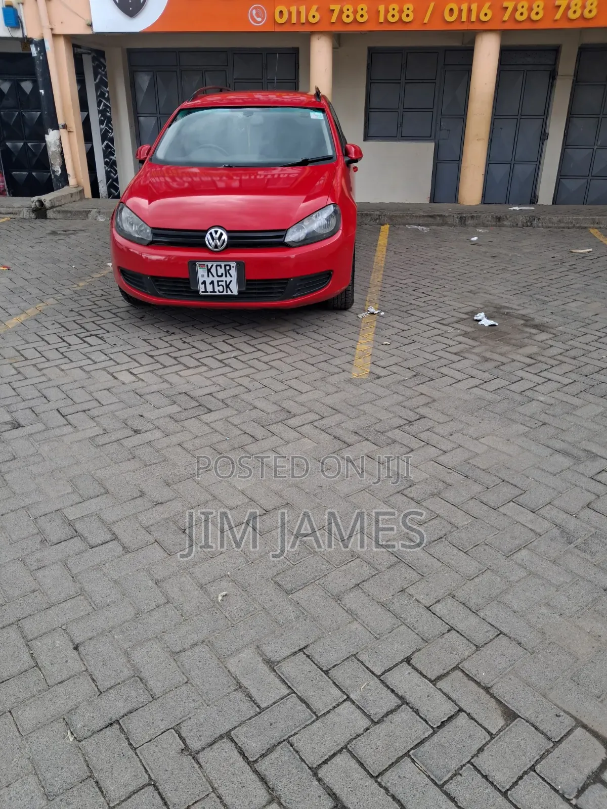 Volkswagen Golf Variant 2011 Red