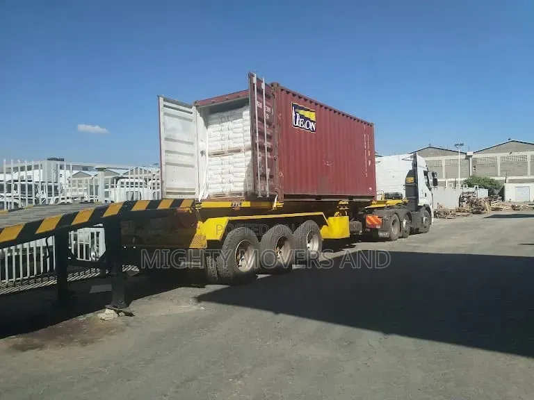Trailer Truck for Delivery Accessible