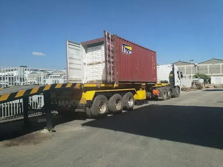Trailer Truck for Delivery Accessible