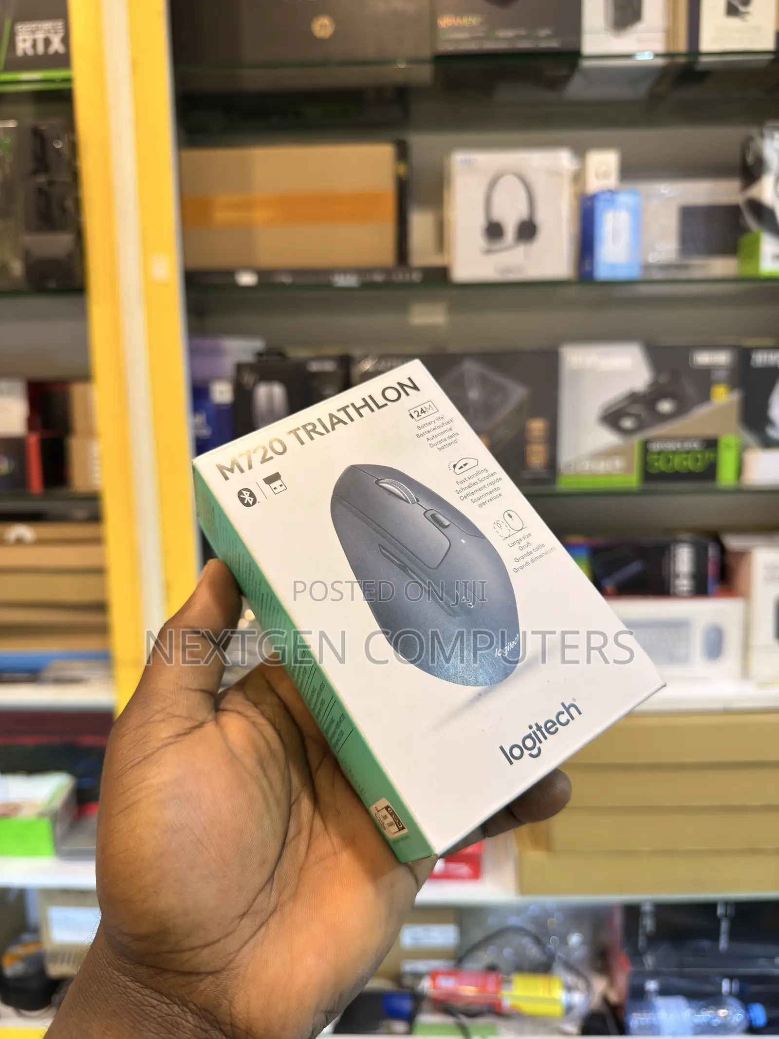 Logitech M720 Triathlon Multi-Device Ergonomic Wireless Mouse