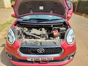 Toyota Passo 2016 Red