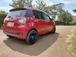 Toyota Passo 2016 Red