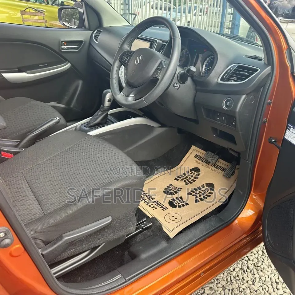 Suzuki Baleno 2020 Brown