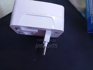 Universal Travel Adapter Compatible With Eu, Us, Uk, Au Sockets
