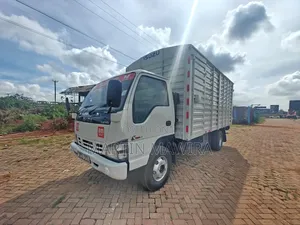 NPR Isuzu 2015