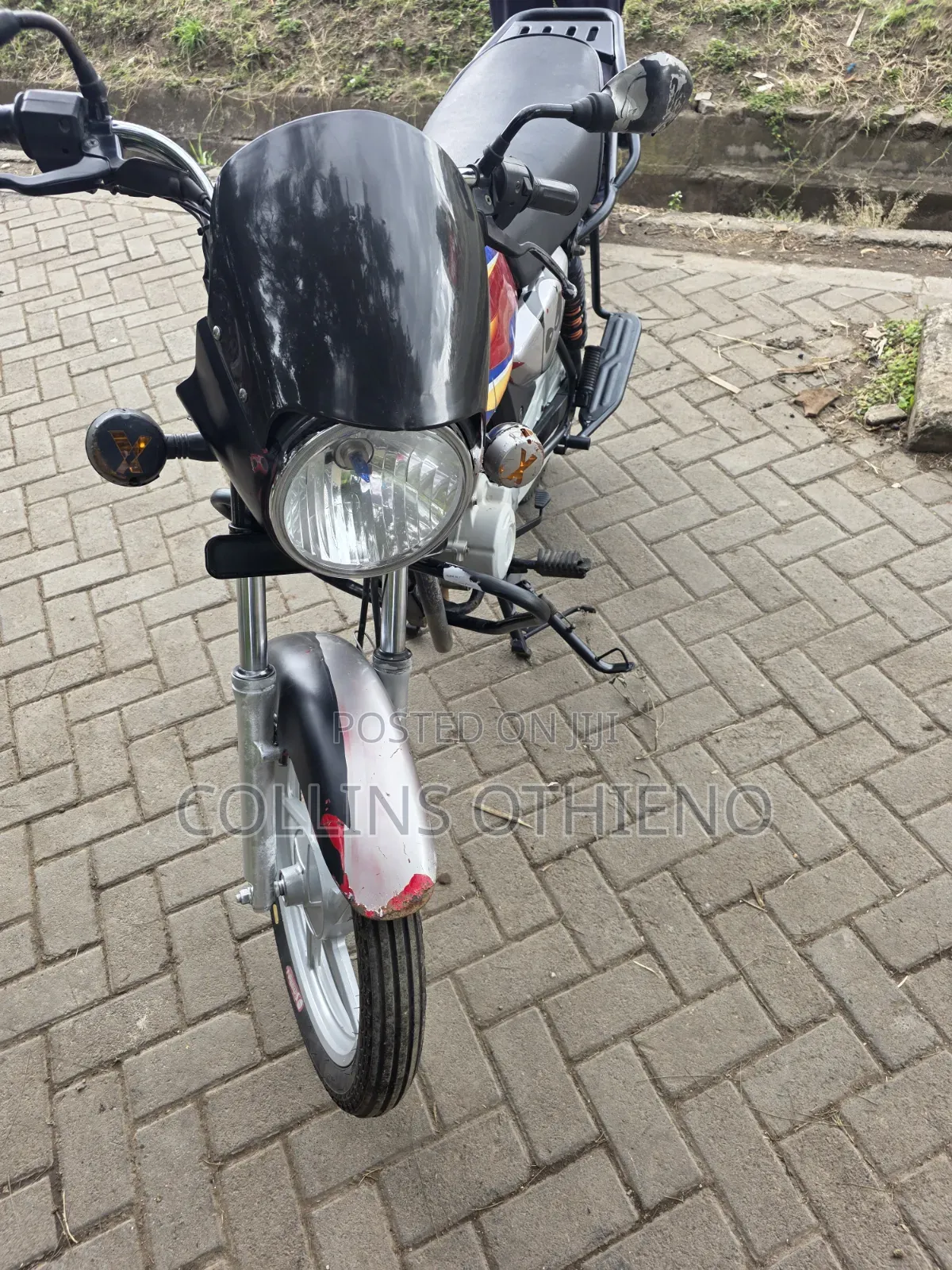 Bajaj Boxer 125 2025 Red