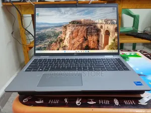Laptop Dell Latitude 5530 32GB Intel Core i5 SSD 512GB