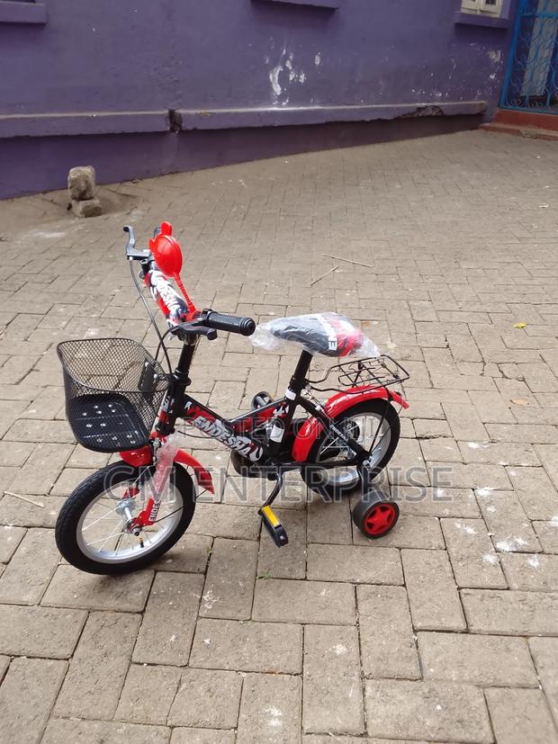 Bike Size 12/Kids Bike