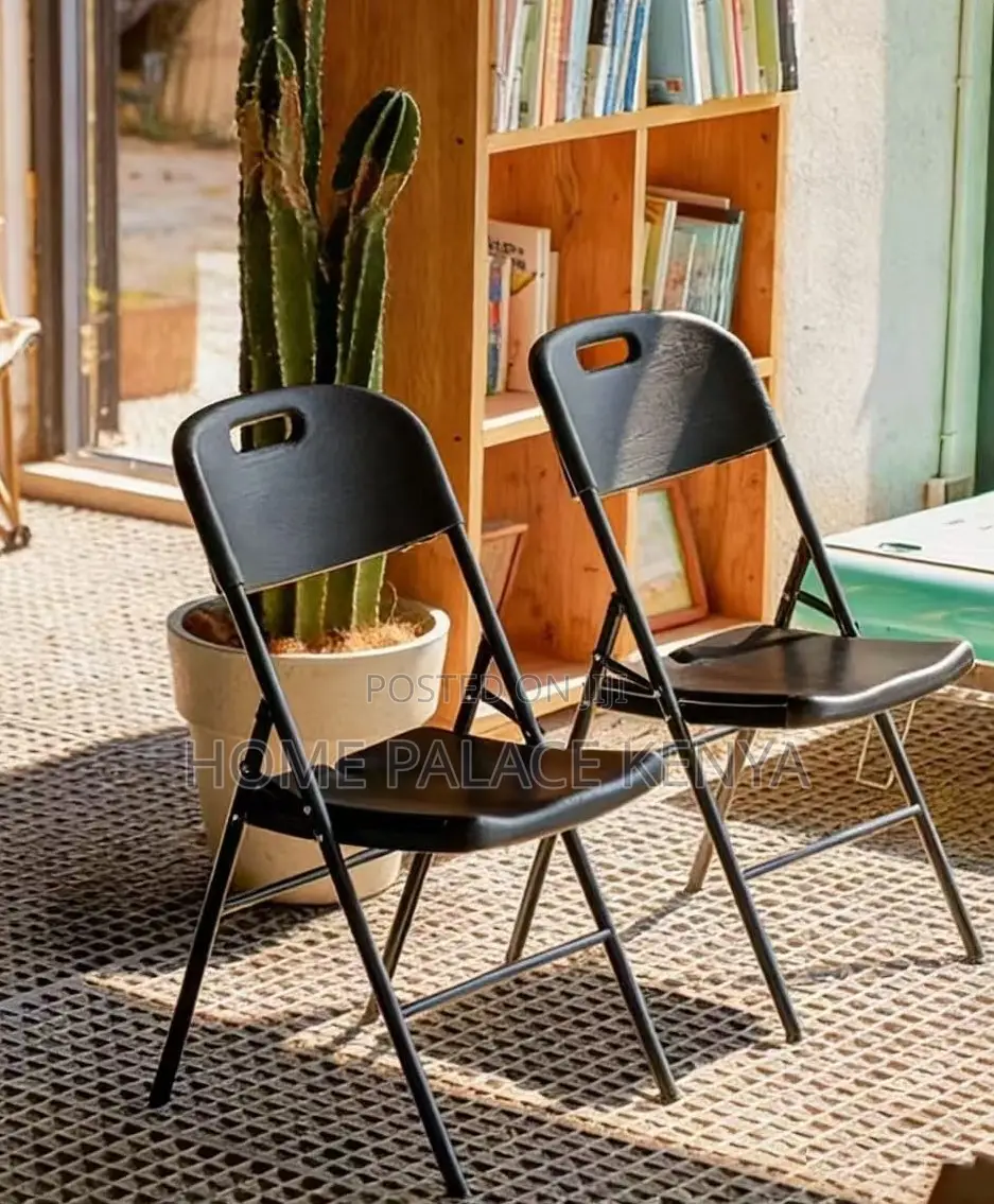 Foldable Chair; Blow Molded Folding Plastic Chair With Metal Frame