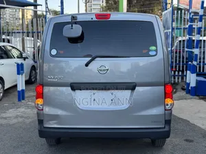 Nissan NV200 2018 Grey