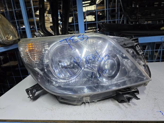 Toyota Prado 150 Xenon Headlight