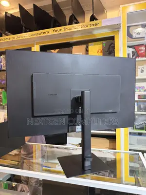 Samsung S8 Ls37d802eaexxs 37” HDR Frameless Monitor