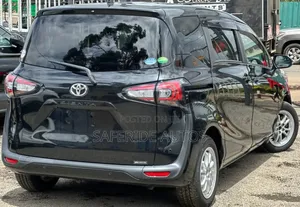 Toyota Sienta 2019 Matt Black