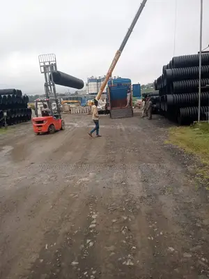 Crane Forklifts Services _On Handy