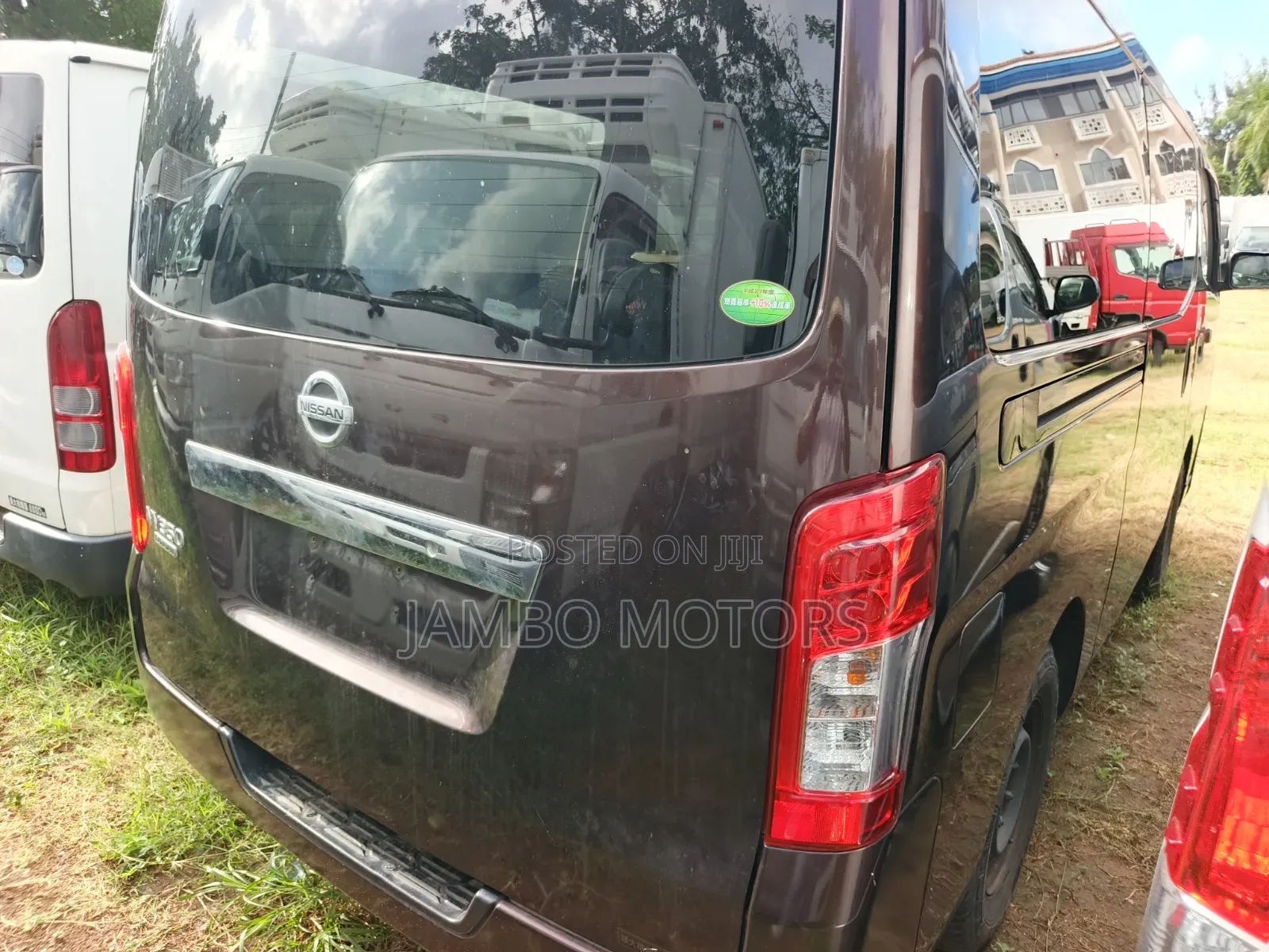Nissan Caravan (Urvan) 2020 Brown