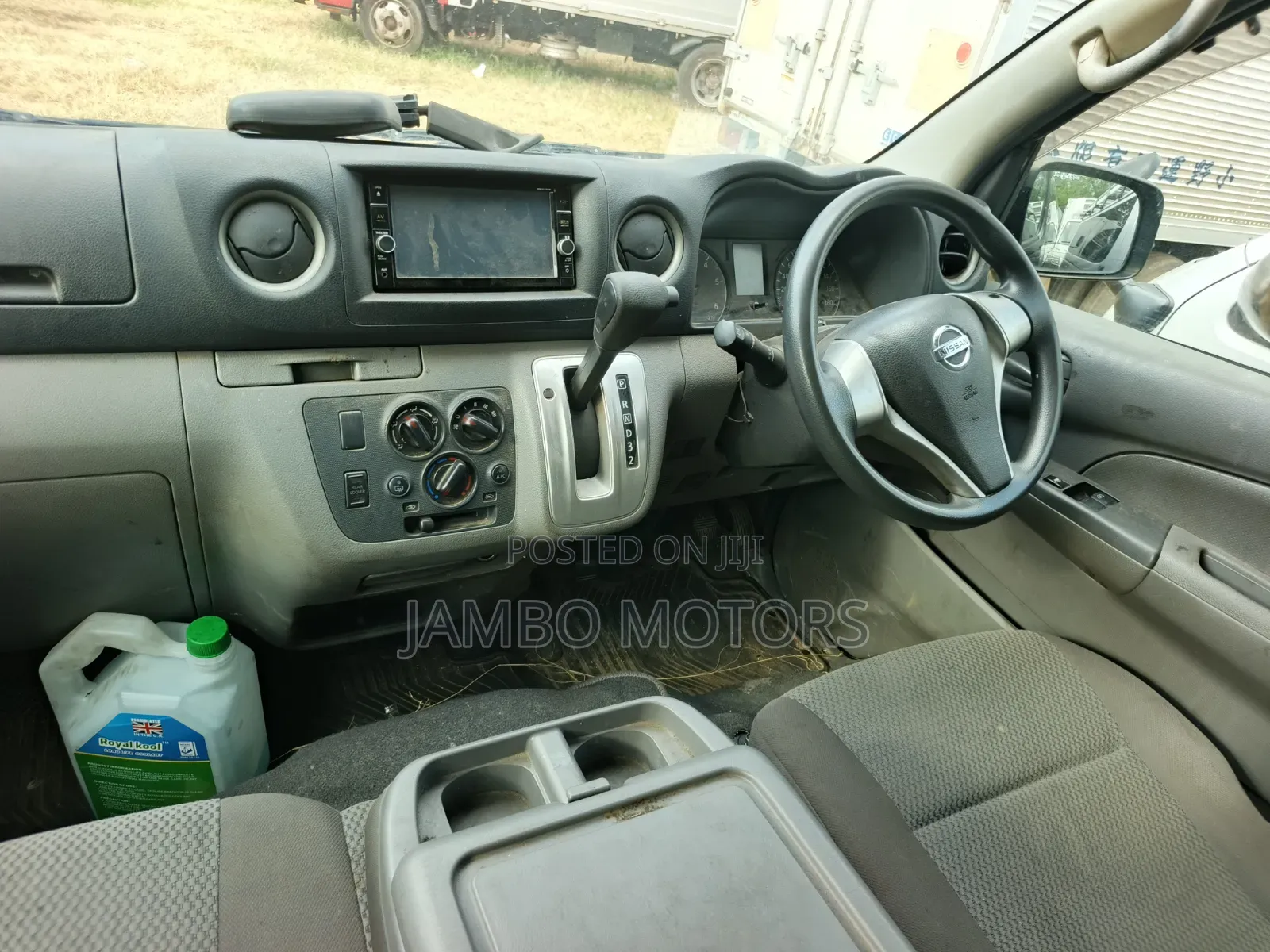 Nissan Caravan (Urvan) 2020 Brown