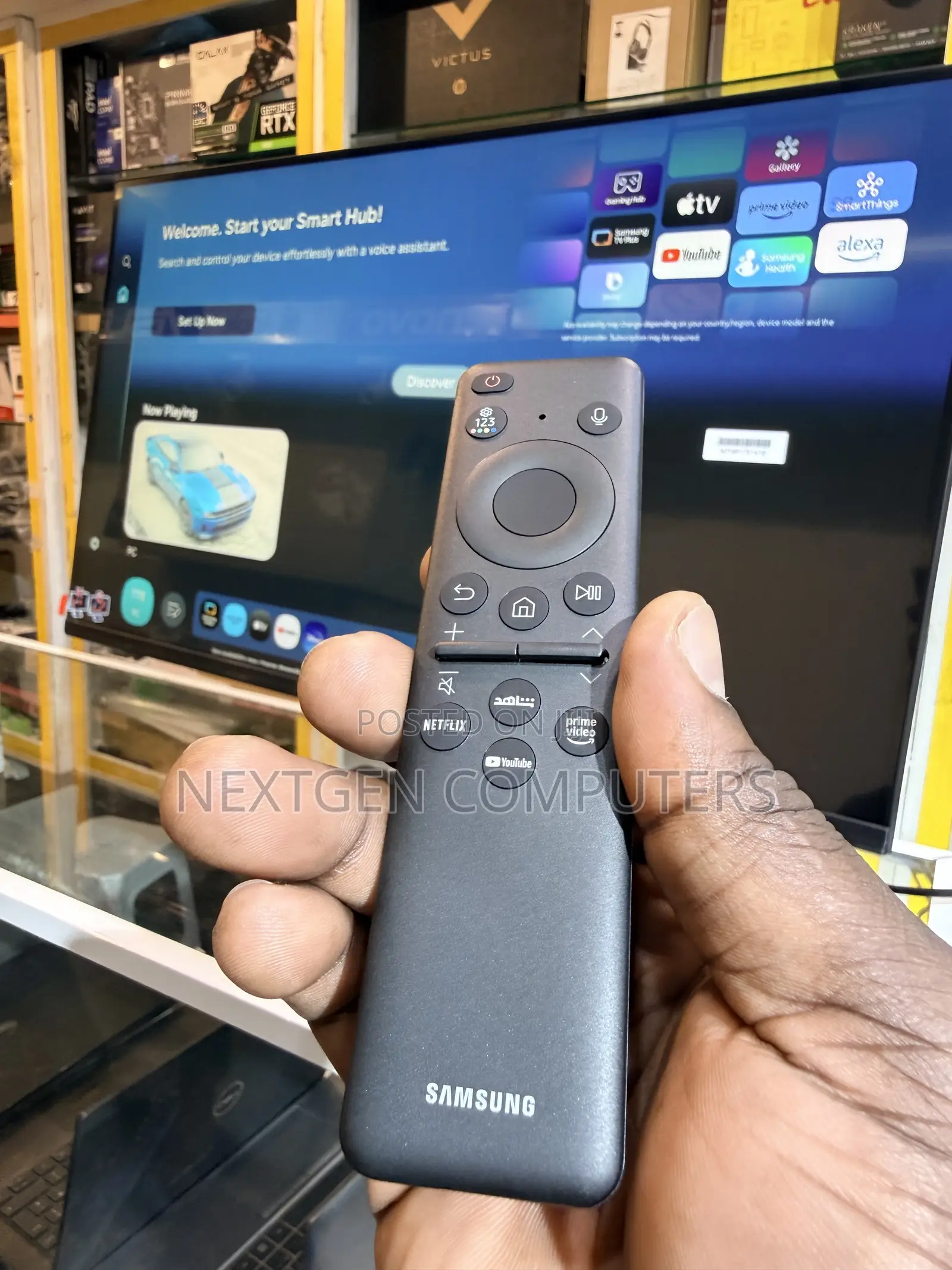 Samsung Ls43fm700umxue M7 43” Uhd Usb-C Frameless Smart Monitor
