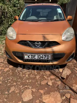 Nissan March 1.2 AWD 2014 Orange