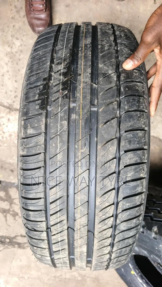 225/55r17 Michelin