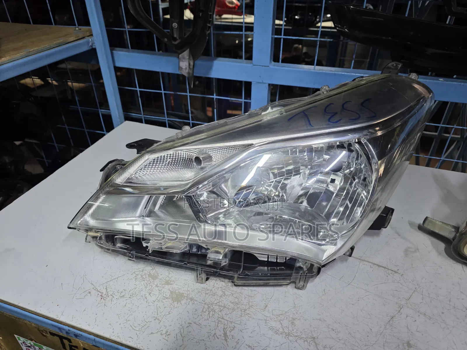 Toyota Vitz Headlight