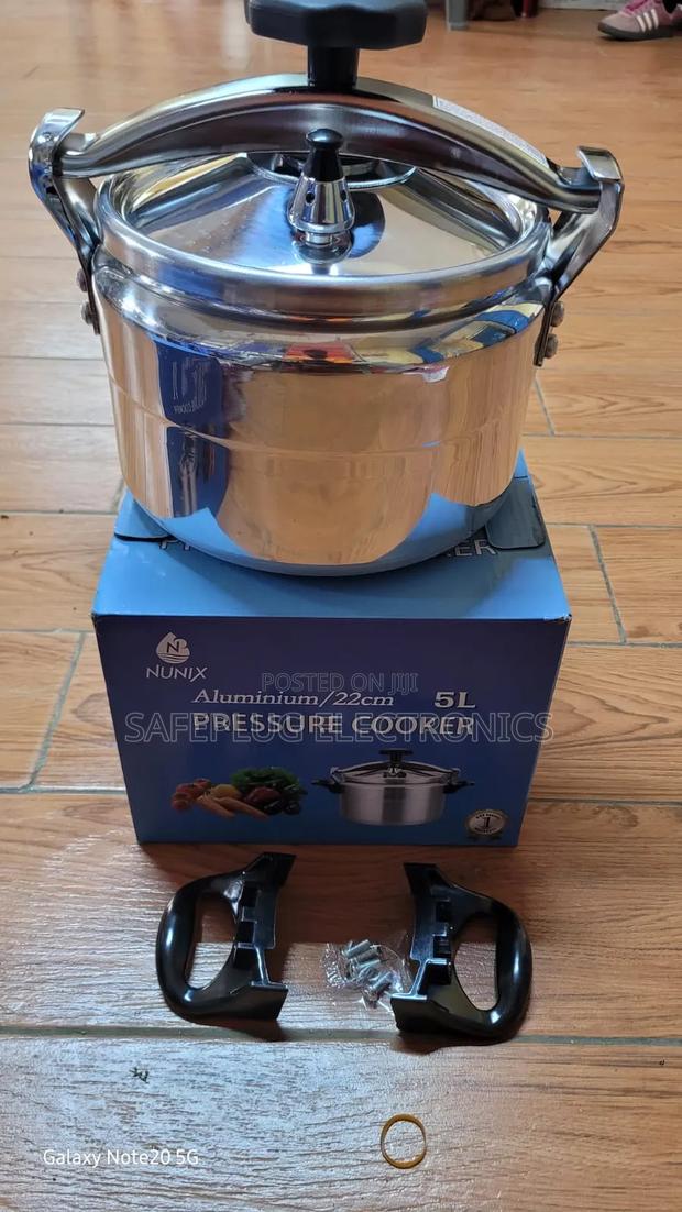 Nunix 5l Pressure Cooker at a Great Price