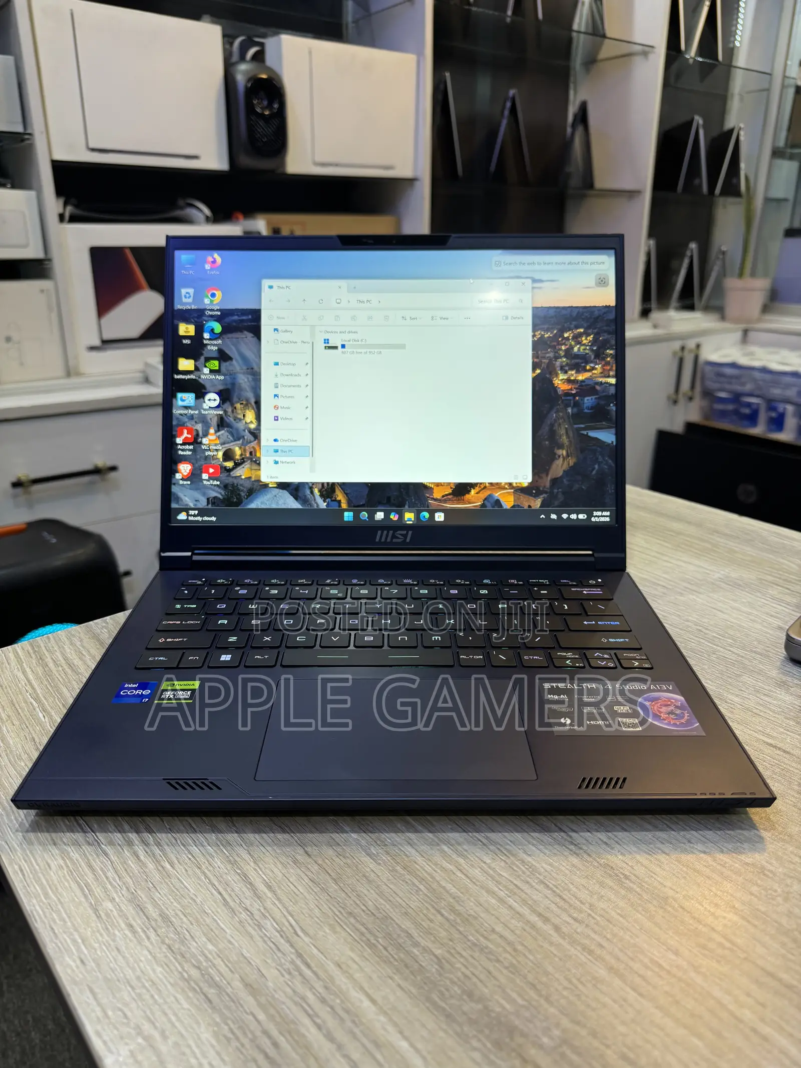 Laptop MSI Stealth 14 Studio A13VF 16GB Intel Core i7 SSD 1T