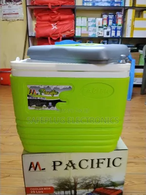 Pacific 25l Cooler Box Today