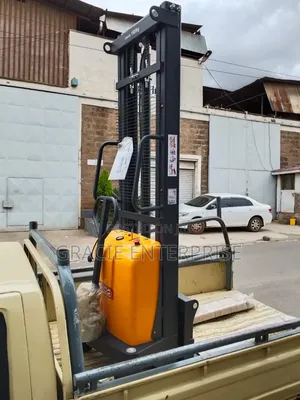Stacker Semi Electric/ Aico Japan Semi Electric Stacker