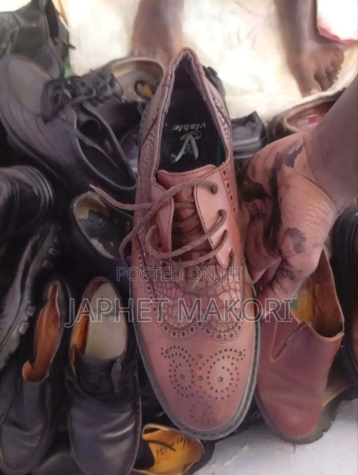 Tan Mtumba Size 45