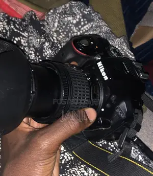 DSLR Nikon D5300