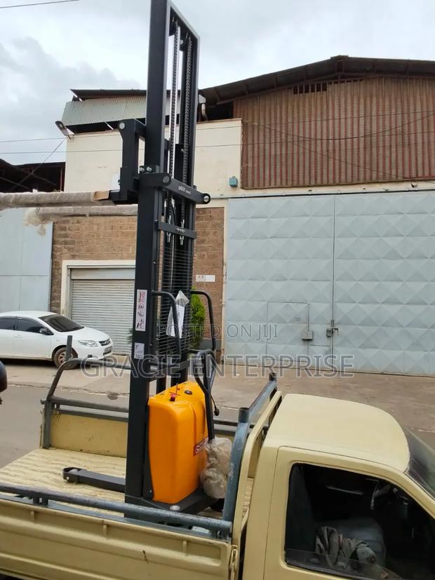 Forklift/ Semi Electric Stacker