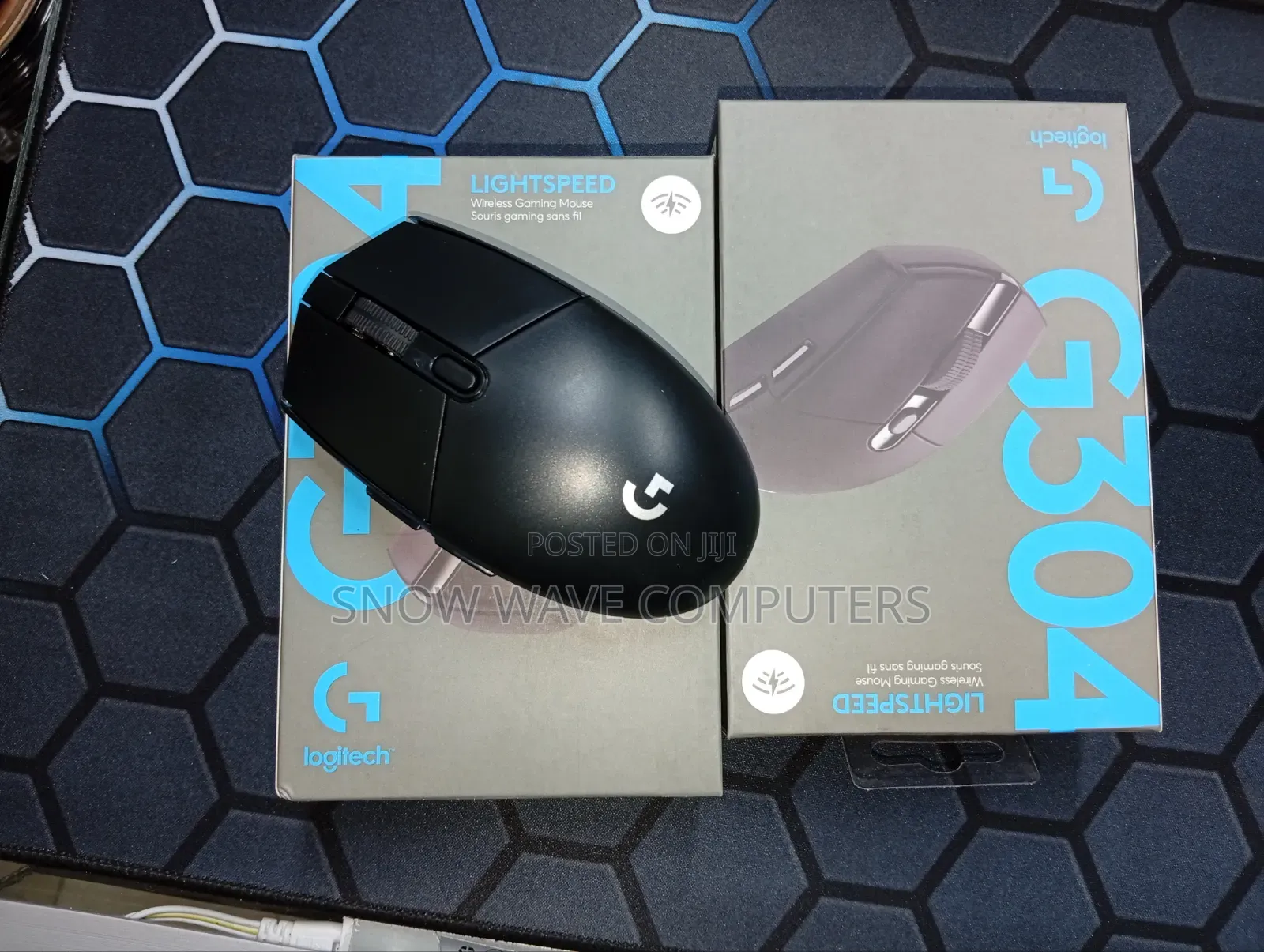 Logitech Lightspeed G304 Wireless Gaming Mouse