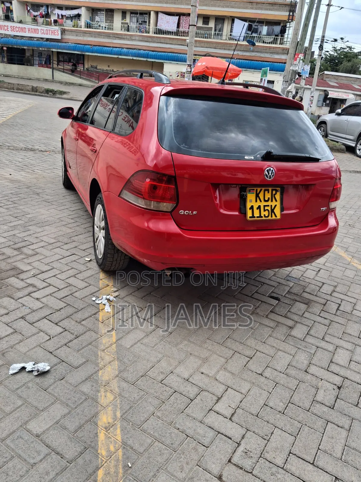 Volkswagen Golf Variant 2011 Red
