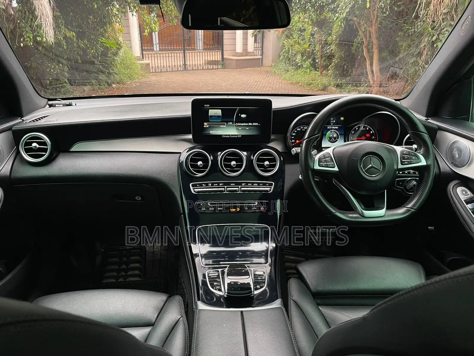 Mercedes-Benz GLC-Class 2016 Pearl