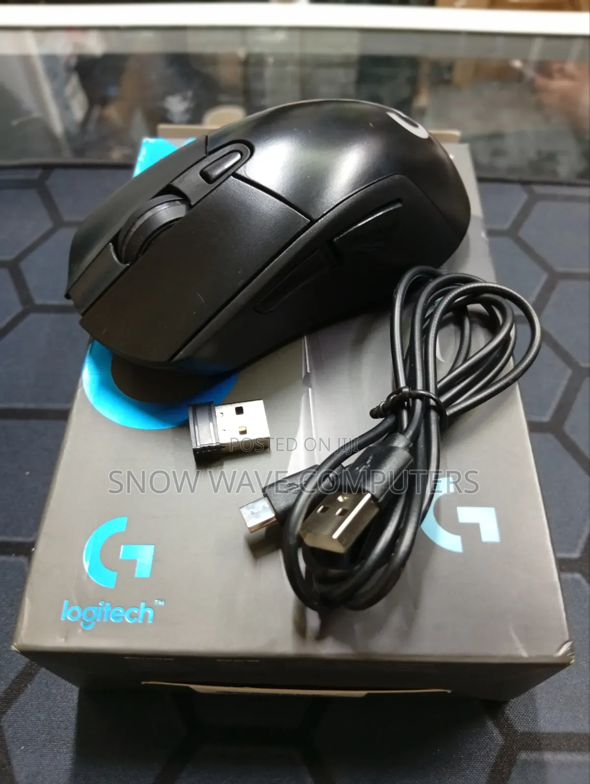 Logitech G703 Lightspeed Wireless Gaming Mouse